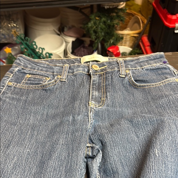 Merona Cuffed Capri Blue Jeans - Picture 6 of 8